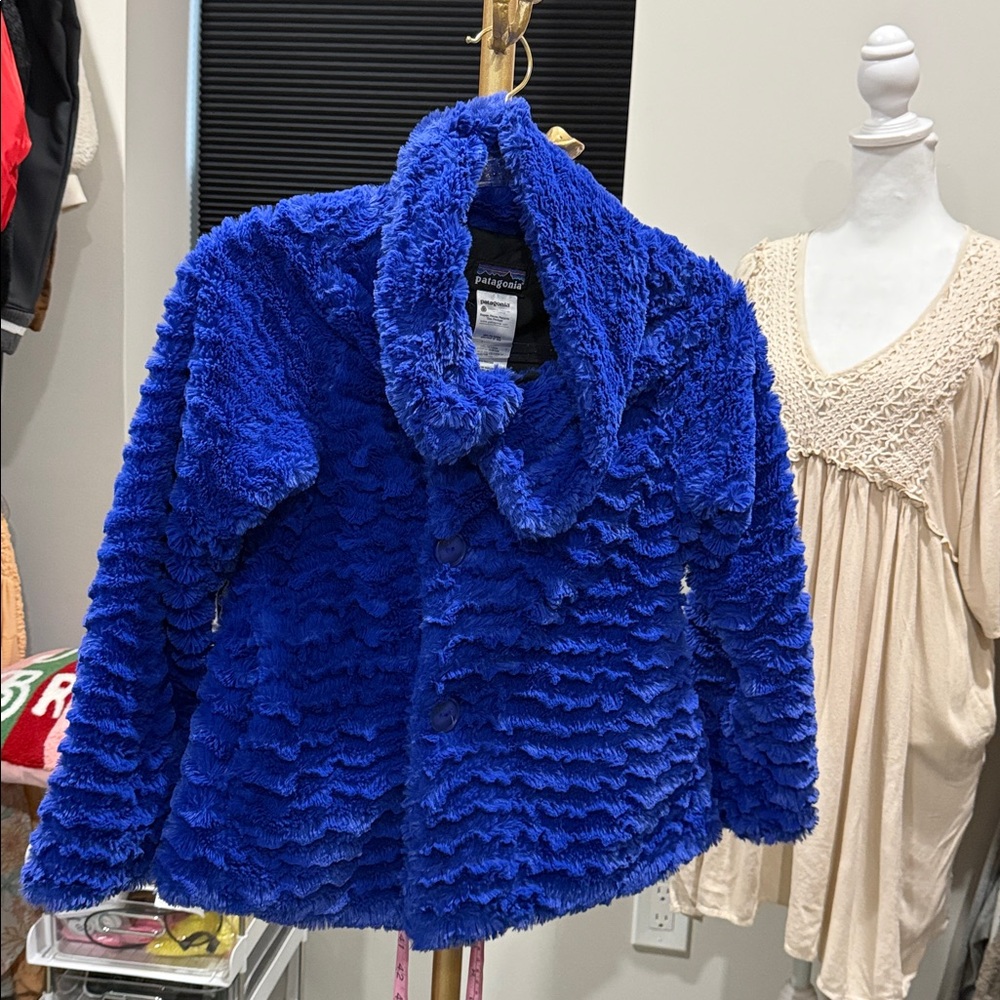 Patagonia Girls Palage Faux Fur Jacket Buttons Pockets Blue  Medium (10) - Picture 2 of 3